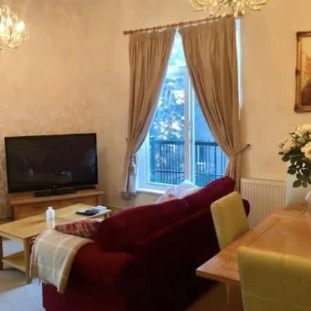 Spacious Apartment In The Heart Of Camden Town 런던 외부 사진